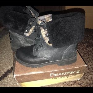 Bearpaw lined boots